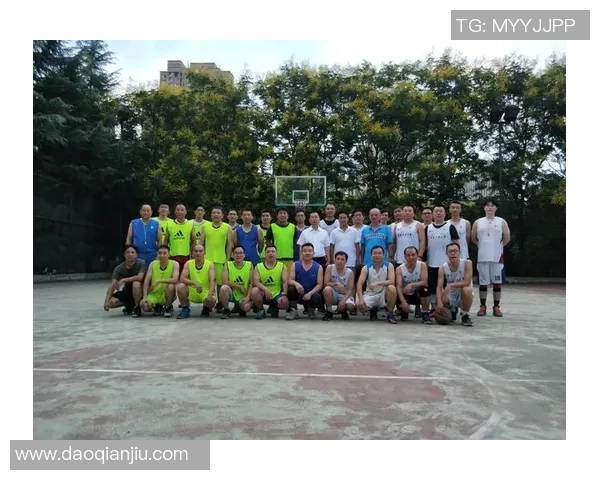 成都篮球队的默契配合揭秘：如何在赛场上实现团队协作与胜利