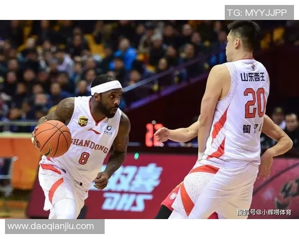 杭州足球队以65分领跑杯赛积分榜展现强劲实力与夺冠希望 杭州足球队以65分领跑杯赛积分榜展现强劲实力与夺冠希望